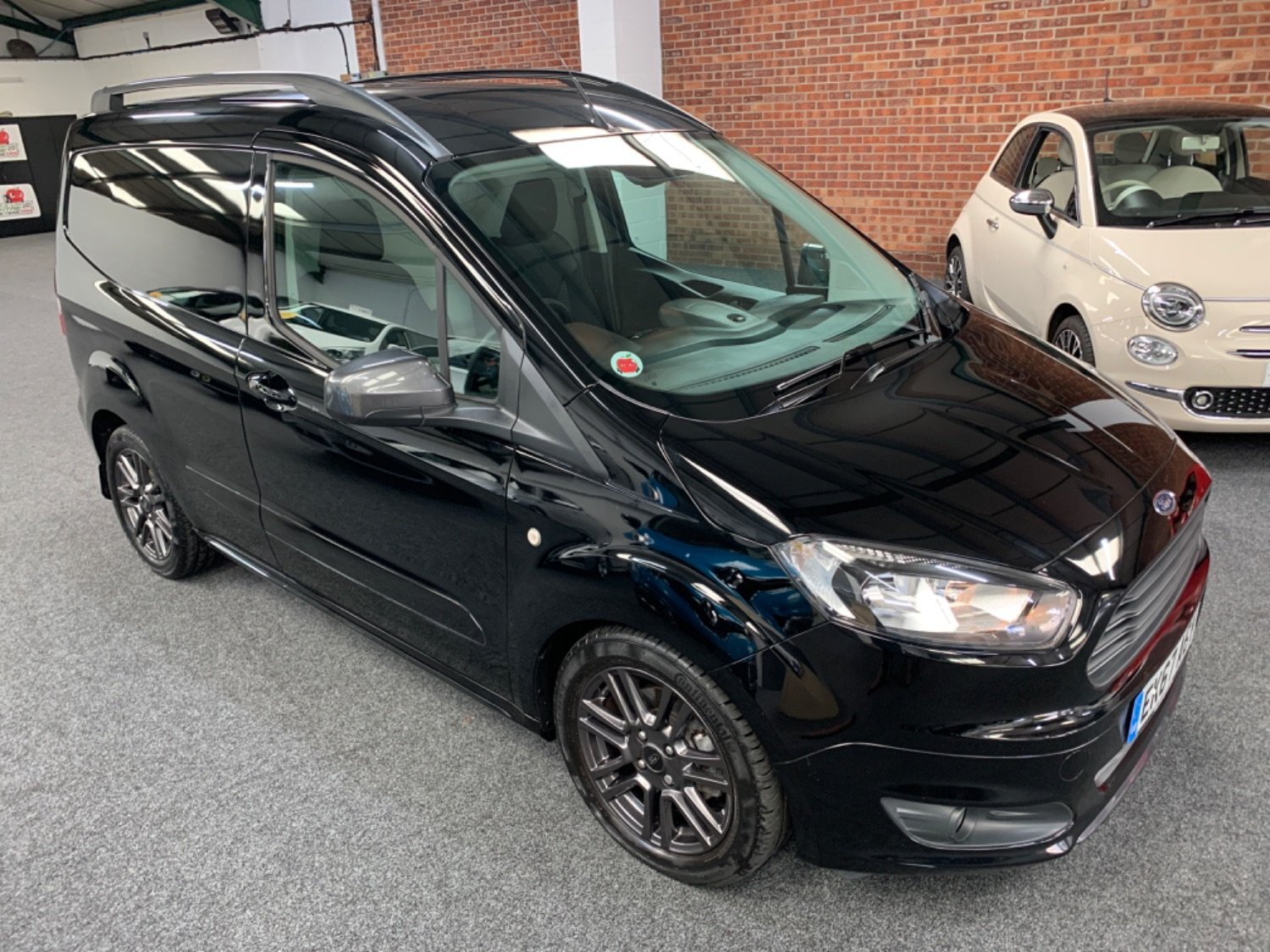 Transit courier hot sale sport
